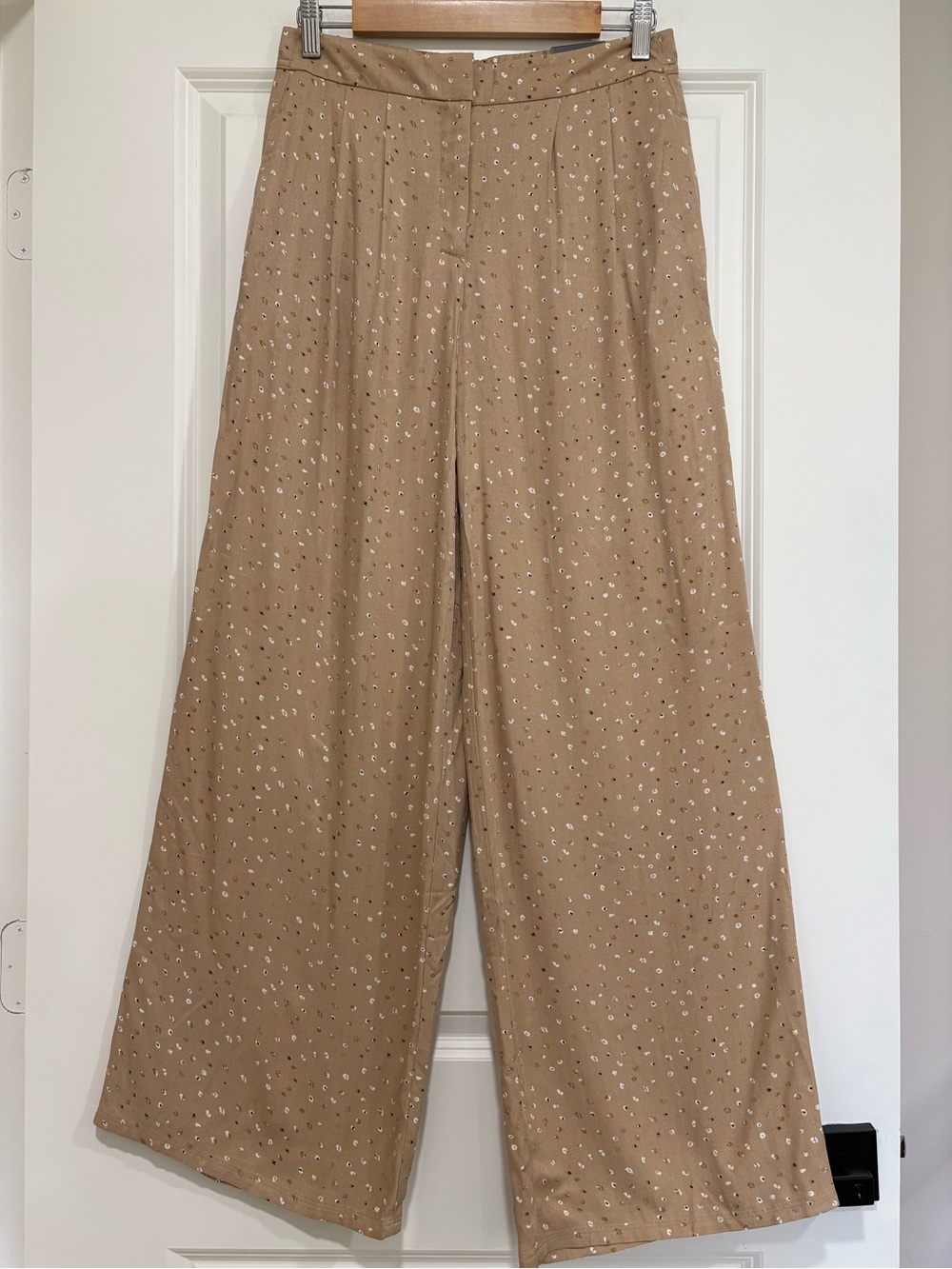 Worthington NWT Mini Leopard Wide Leg Pants | Elastic Waist | Pockets | S - Picture 2 of 7